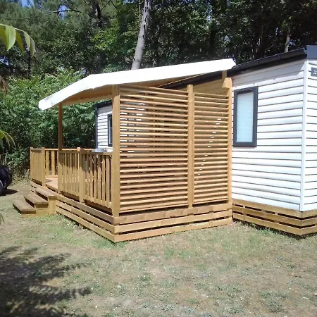 Mobil Neuf 6 Places Climatise