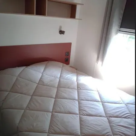 Mobil Neuf 6 Places Climatise